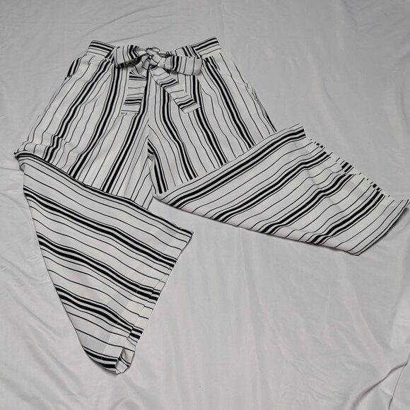 Skies Are Blue Small Cropped Paperbag Pants With Tie Belt Black/White Striped - Picture 1 of 15